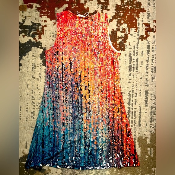 Summer V-Neck Sleeveless Dress/Coverup - Picture 2 of 3